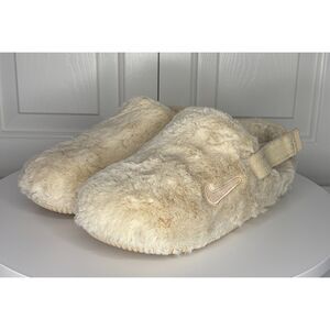 Nike Calm Womens Fuzzy Mules Slipper Sandals Faux Fur